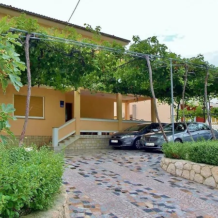 By The Sea - Donja, Rab - 4954 Apartment *