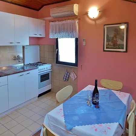 Apartment By The Sea - Donja, Rab - 4954
