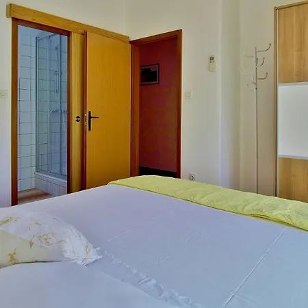 By The Sea - Donja, Rab - 4954 Apartment